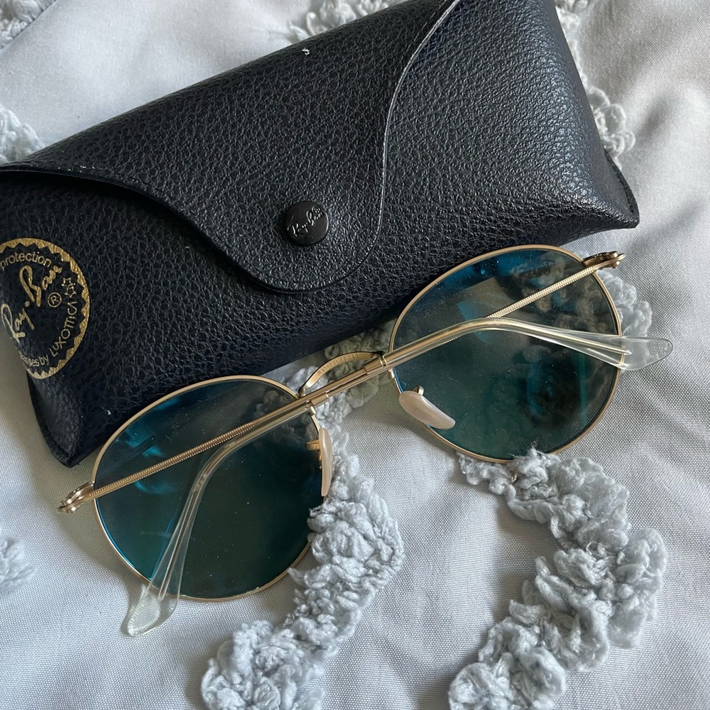 Rayban Sunglasses - Picture 3 of 3